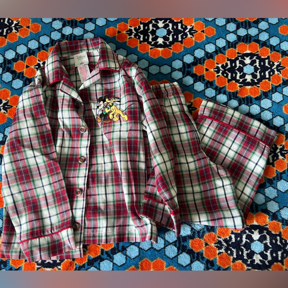 Disney Boys Christmas Pajamas Plaid Mickey Mouse & Pluto - Picture 2 of 4
